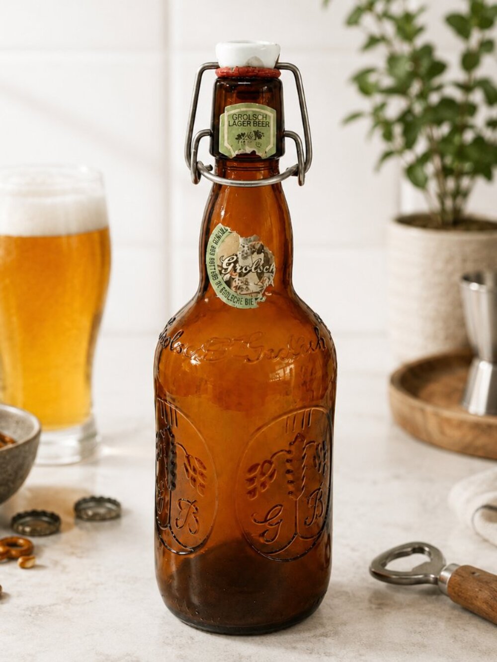 🍺Vintage Grolsch Amber Glass Beer Bottle Swing Top Porcelain Stopper Barware🍻